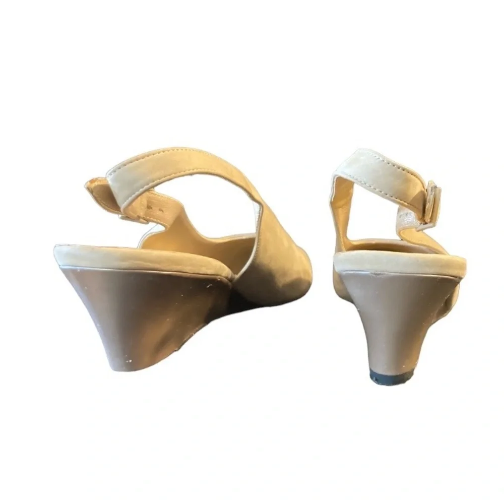 Salvatore Ferragamo Vintage suede sling back wedges cream - 9.5 EUC